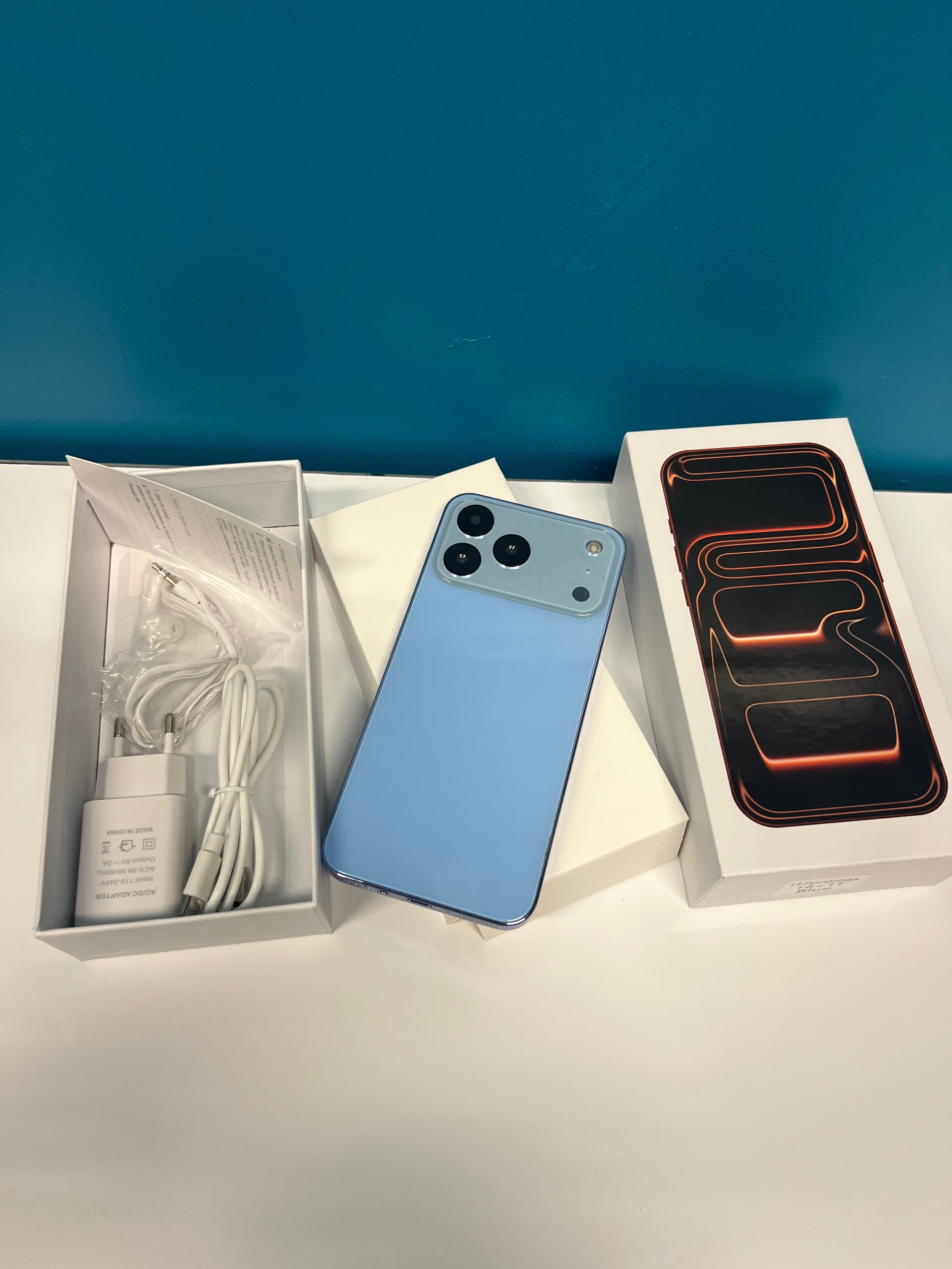 17 pro max Android 16R